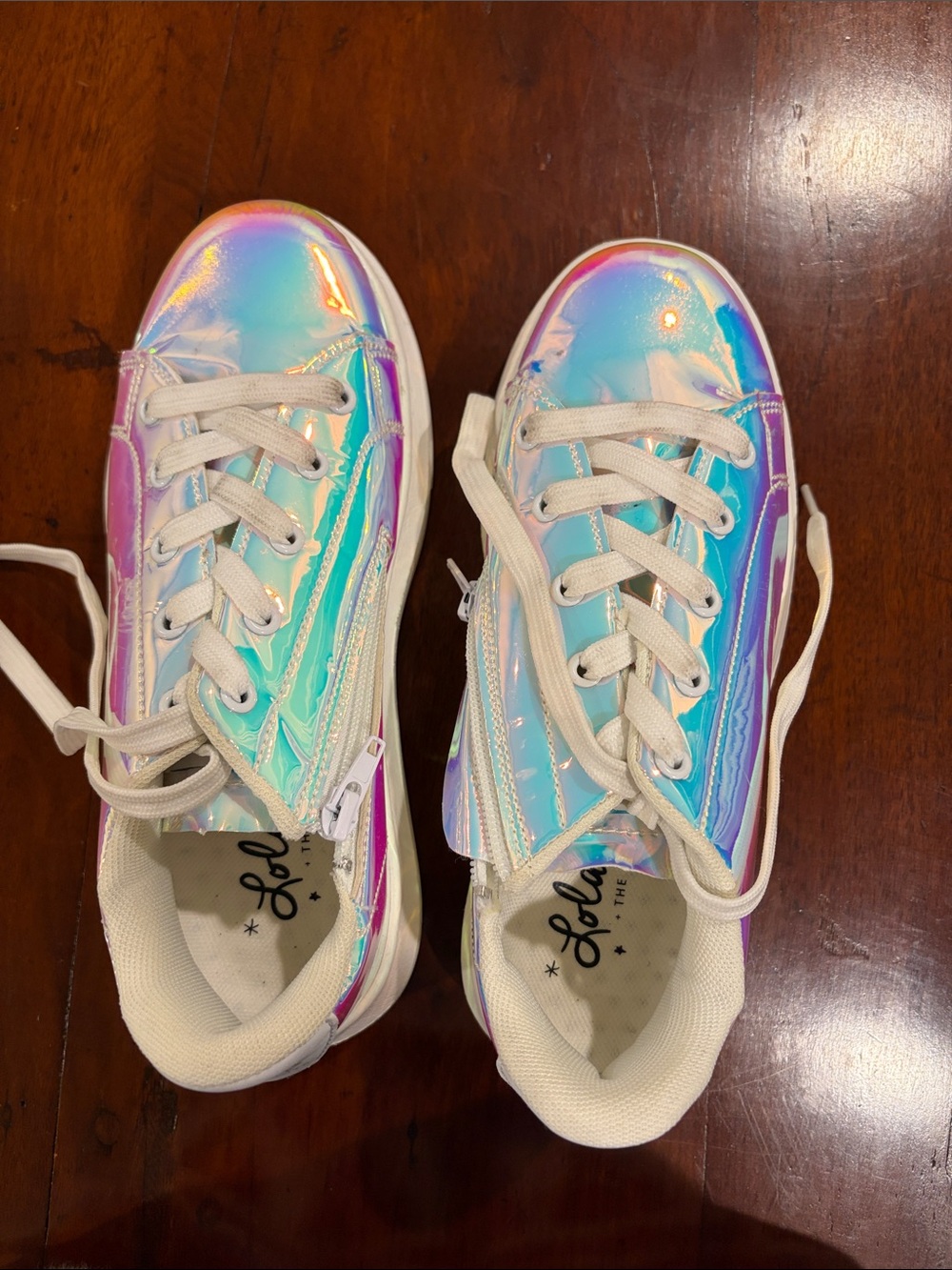 lola Iridescent Holographic Kids Sneakers - Pink Blue
